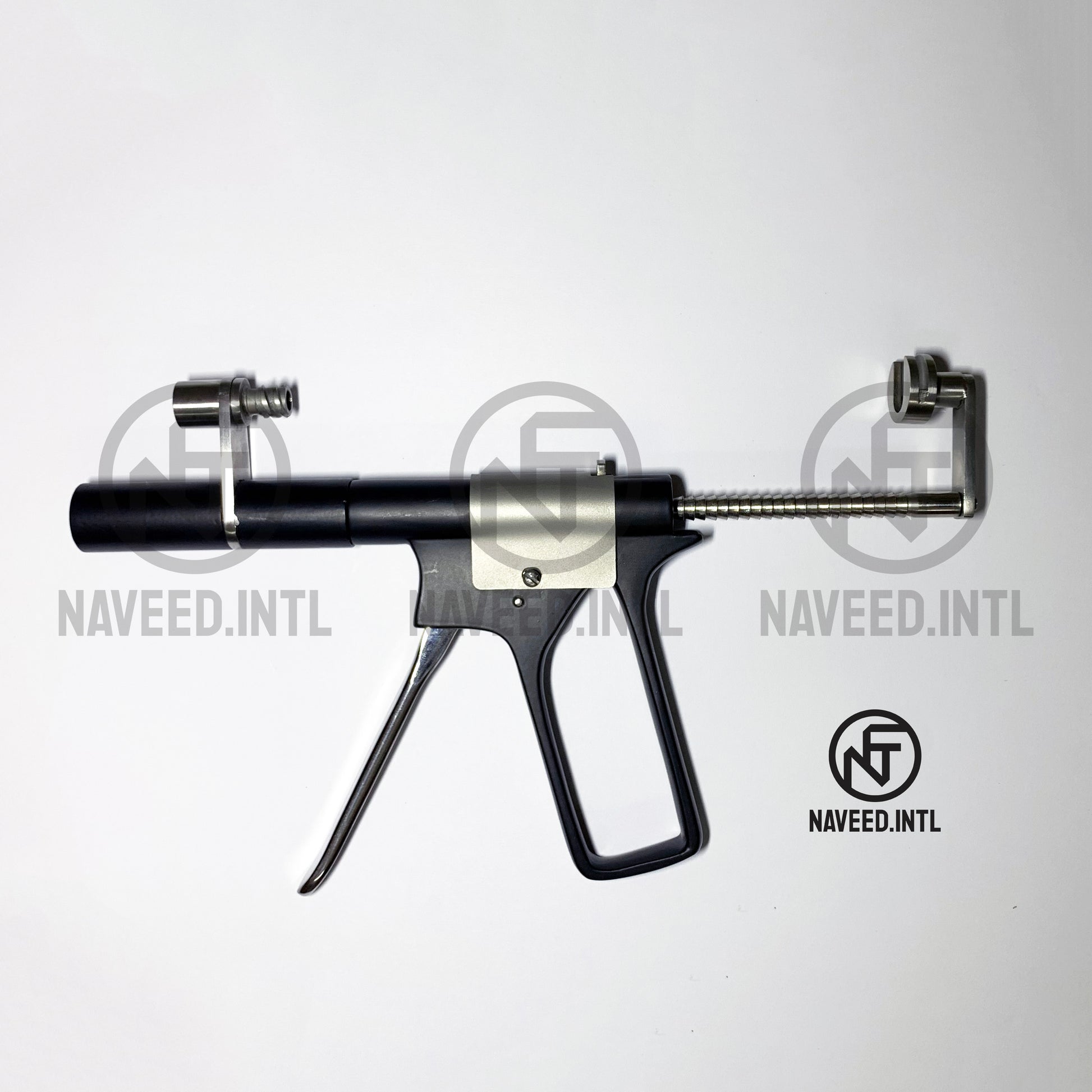 Fat Injection Re-Grafting Gun Side View – Showing Locking Plunger Rod and Adjustable Syringe Bracket with Trigger Mechanism